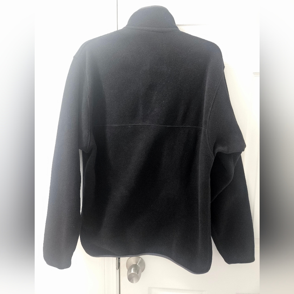 Patagonia Synchilla Black Fleece Jacket. - Picture 6 of 8